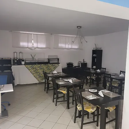Relais 4*